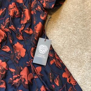 NWT !! Vince Camuto dress size2 . Gorgeous .